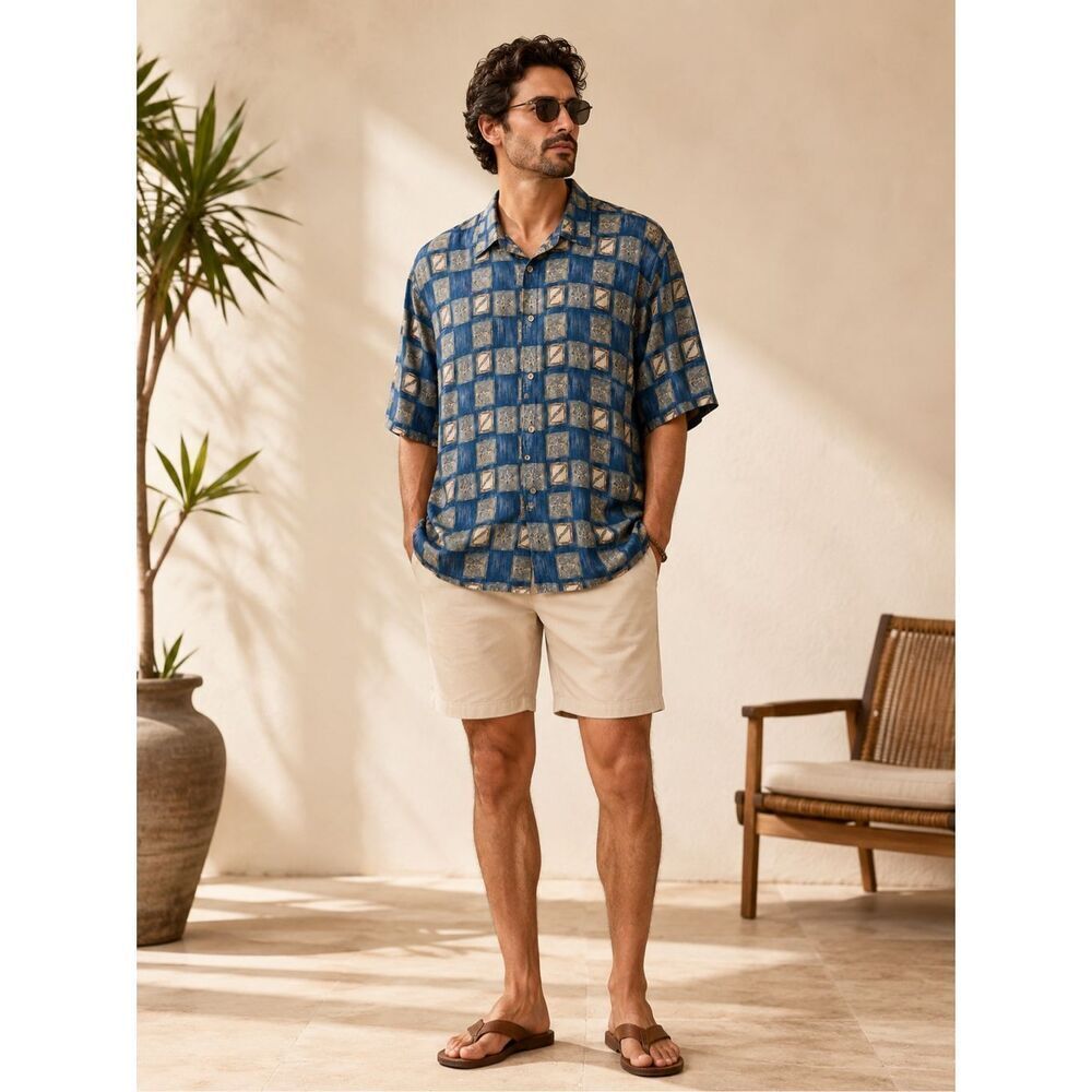 Campia Men’s Large Blue Geometric Rayon Button Up Camp Shirt Hawaiian Casual B-1